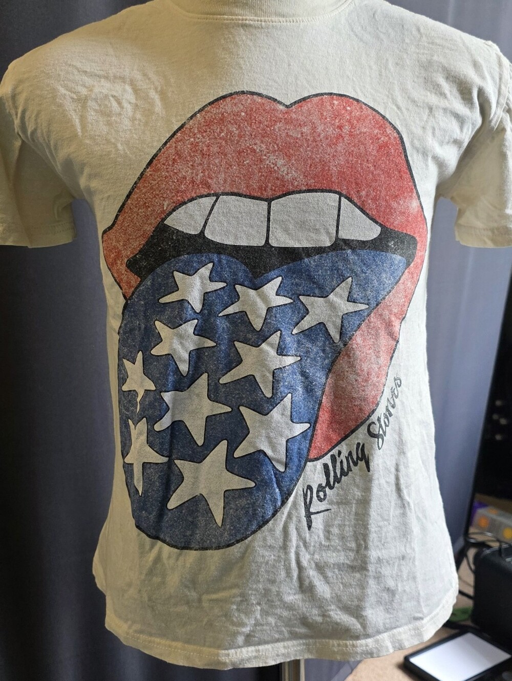 Rolling Stone Tongue Tee Medium Cream